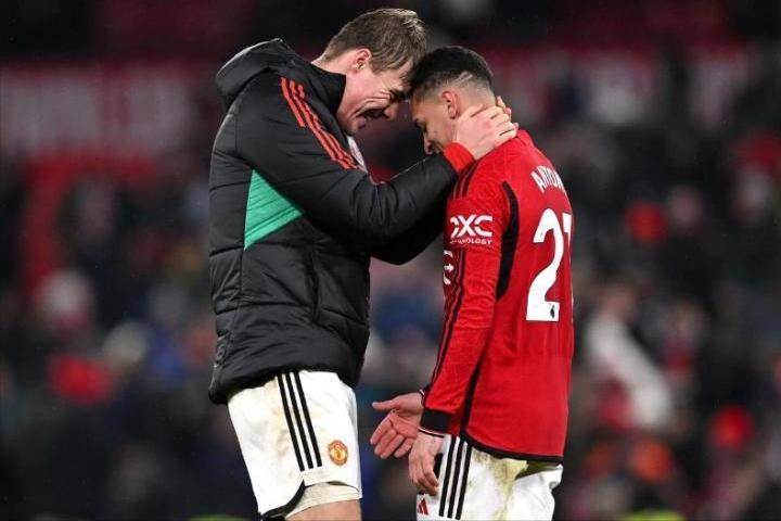 欧联今夜走向成谜，波特兰开拓者回应争议，悬念犹存，身体对抗强度拉满的简单介绍